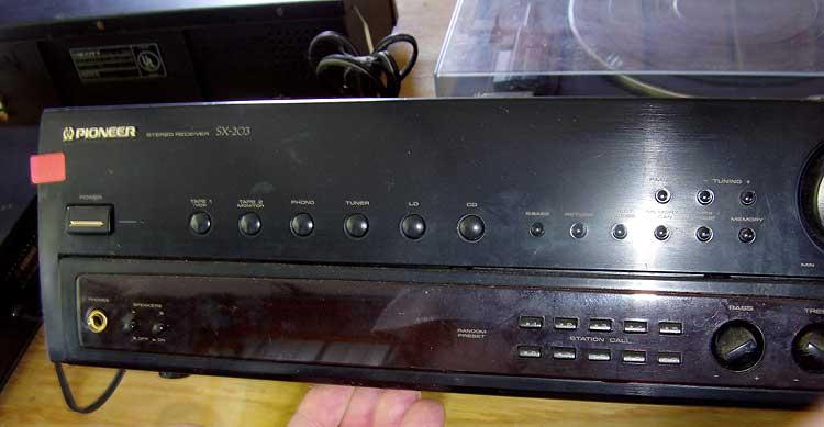 pioneer sx203.jpg
